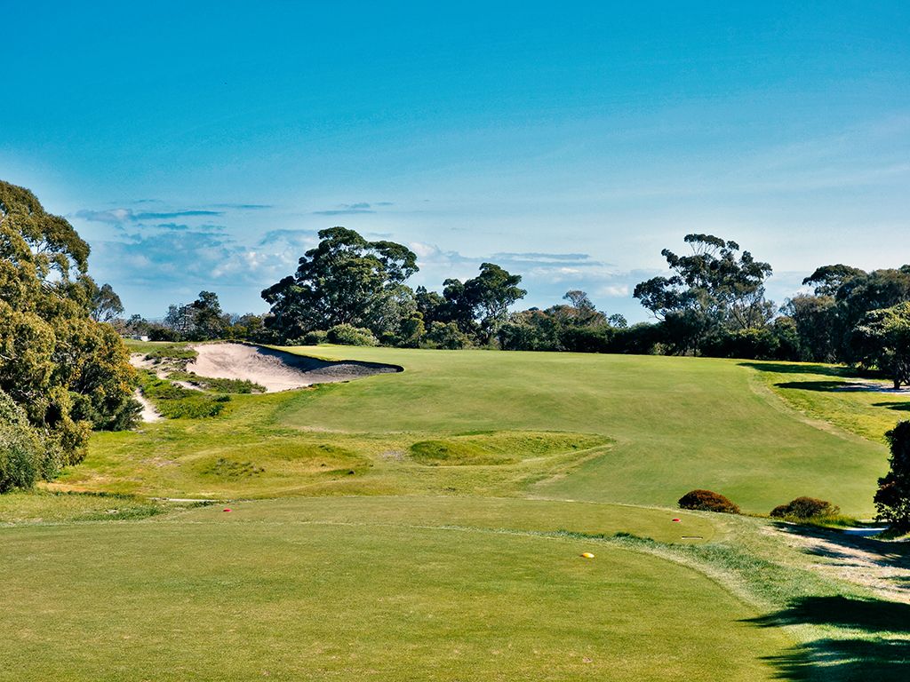 10th Hole at Royal Melbourne Golf Club (West) (312 Yard Par 4)